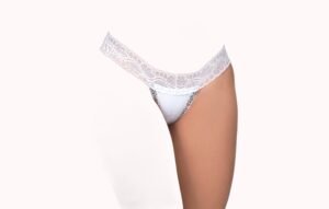 Calcinha sensual com aviamento estampado – Doce Malícia