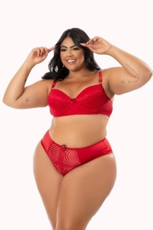 Conjunto Plus Size com renda vazada – Doce Malícia