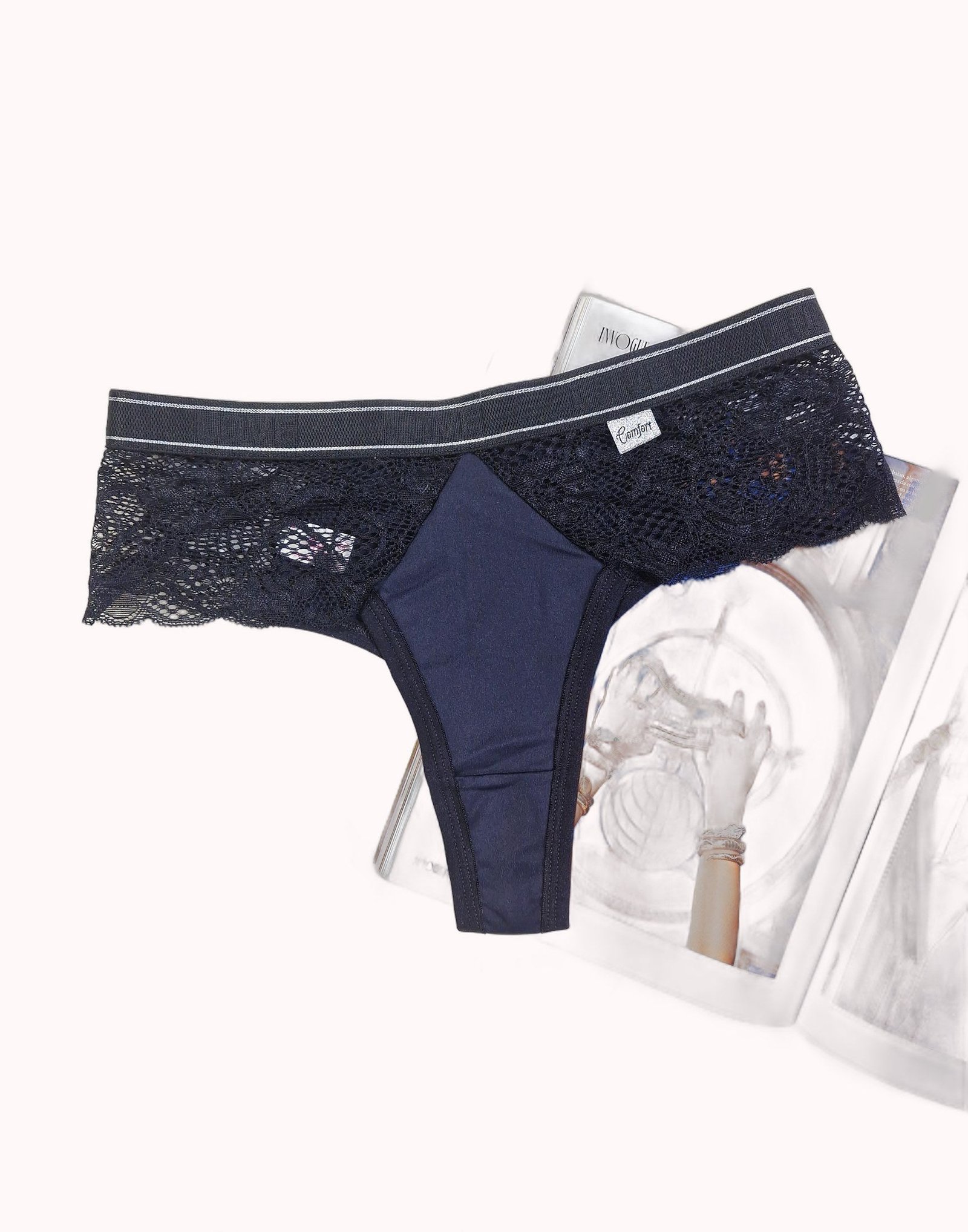 Tanga Fio com Renda Lateral e Elástico – Doce Malícia - Imagem 2