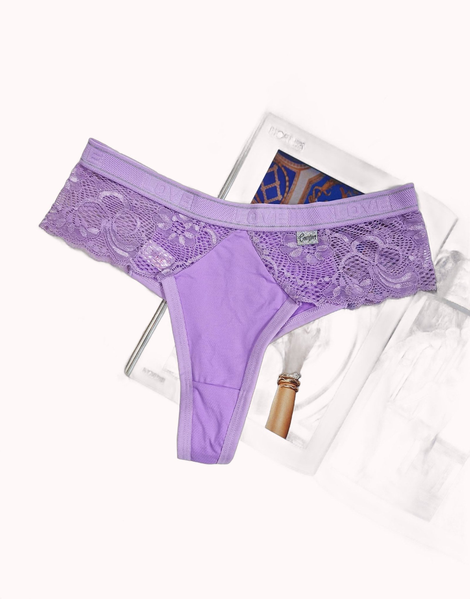 Tanga Fio com Renda Lateral e Elástico – Doce Malícia - Imagem 4